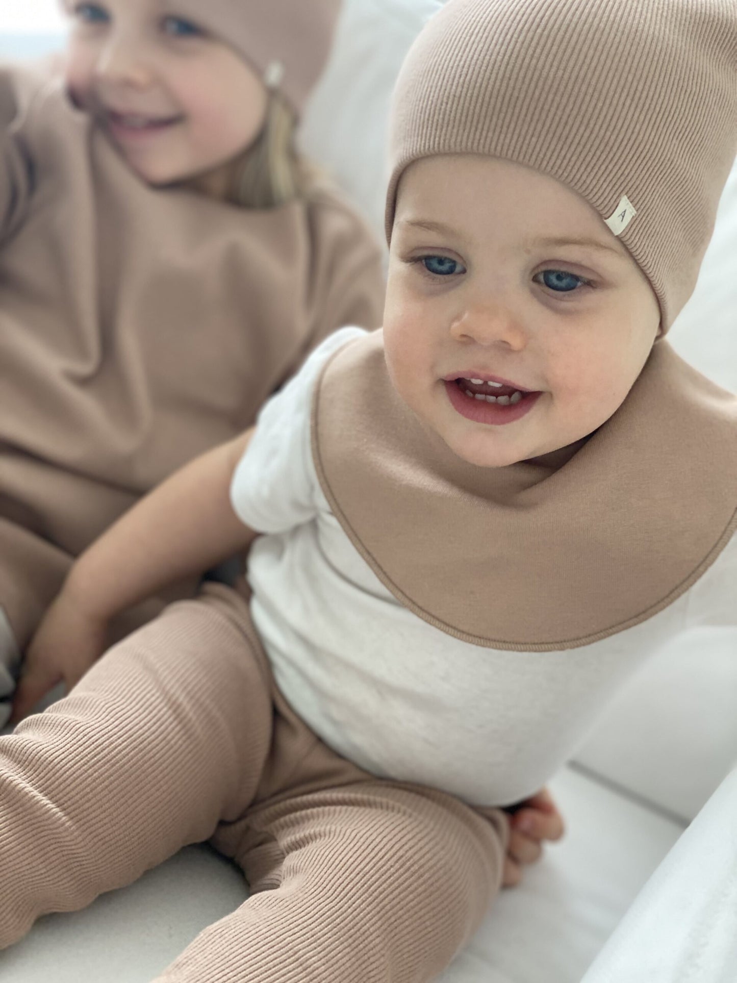 BABY BIB L